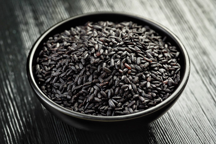 8 Amazing Health Benefits of 'Forbidden' Black Rice