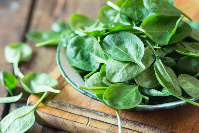 9 Awesome Things That Happen to Your Body When You Eat Spinach